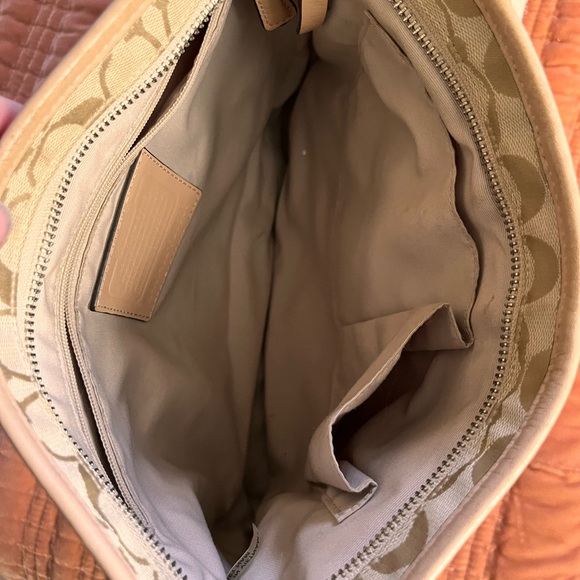 Coach crossbody tan/pink - Picture 5 of 7